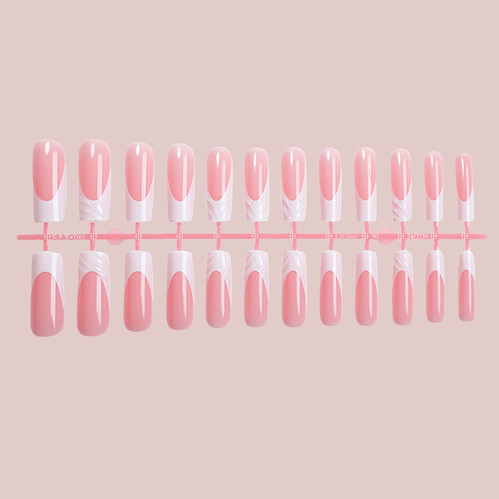 24 個のロングスクエアヘッドネイルセットプレスオンネイルド - Drip Tip Resin のレビューと価格